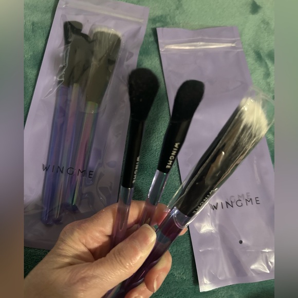 WING ME COSMETICS HALO SERIES BRUSH TRIO - BRAND NEW in the package! - Picture 4 of 6